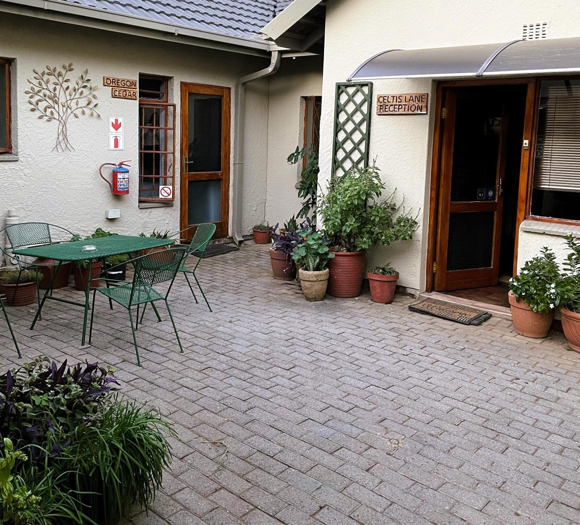 Celtis Lane Guest House Boksburg Esterno foto