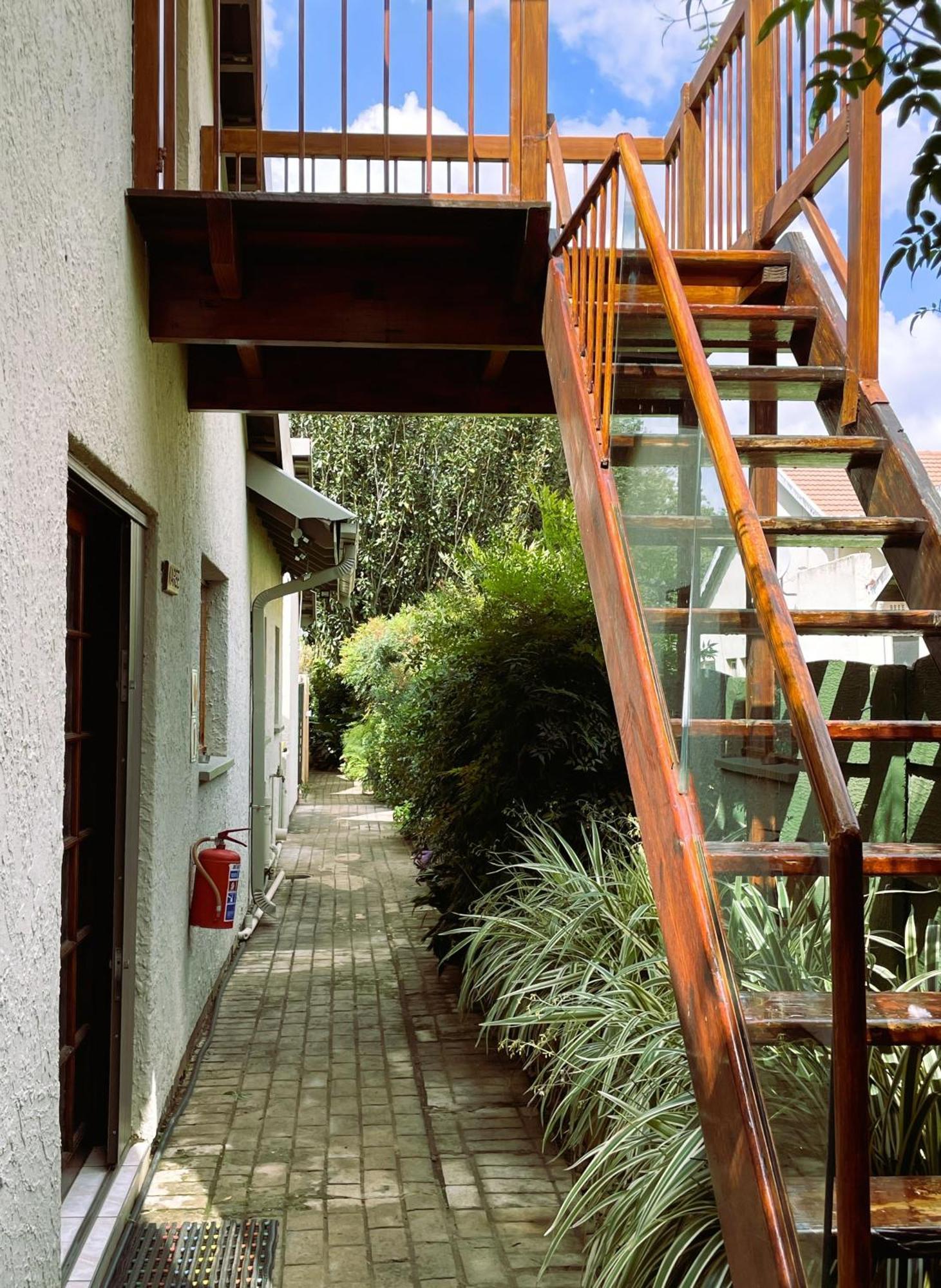 Celtis Lane Guest House Boksburg Esterno foto