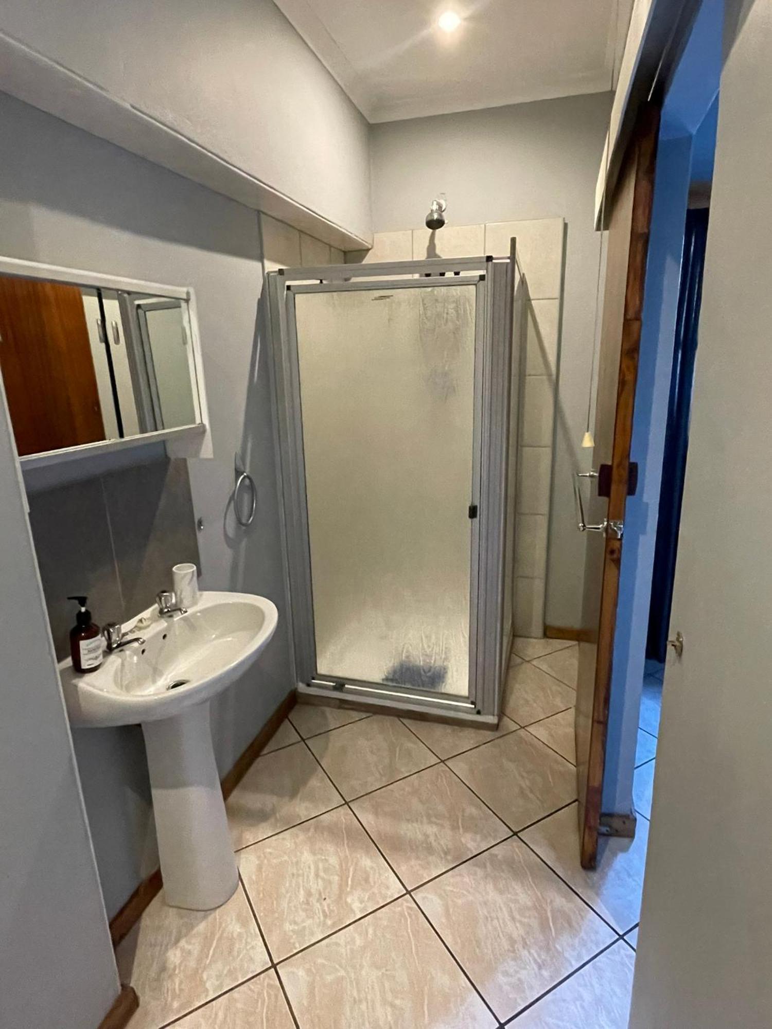 Celtis Lane Guest House Boksburg Esterno foto