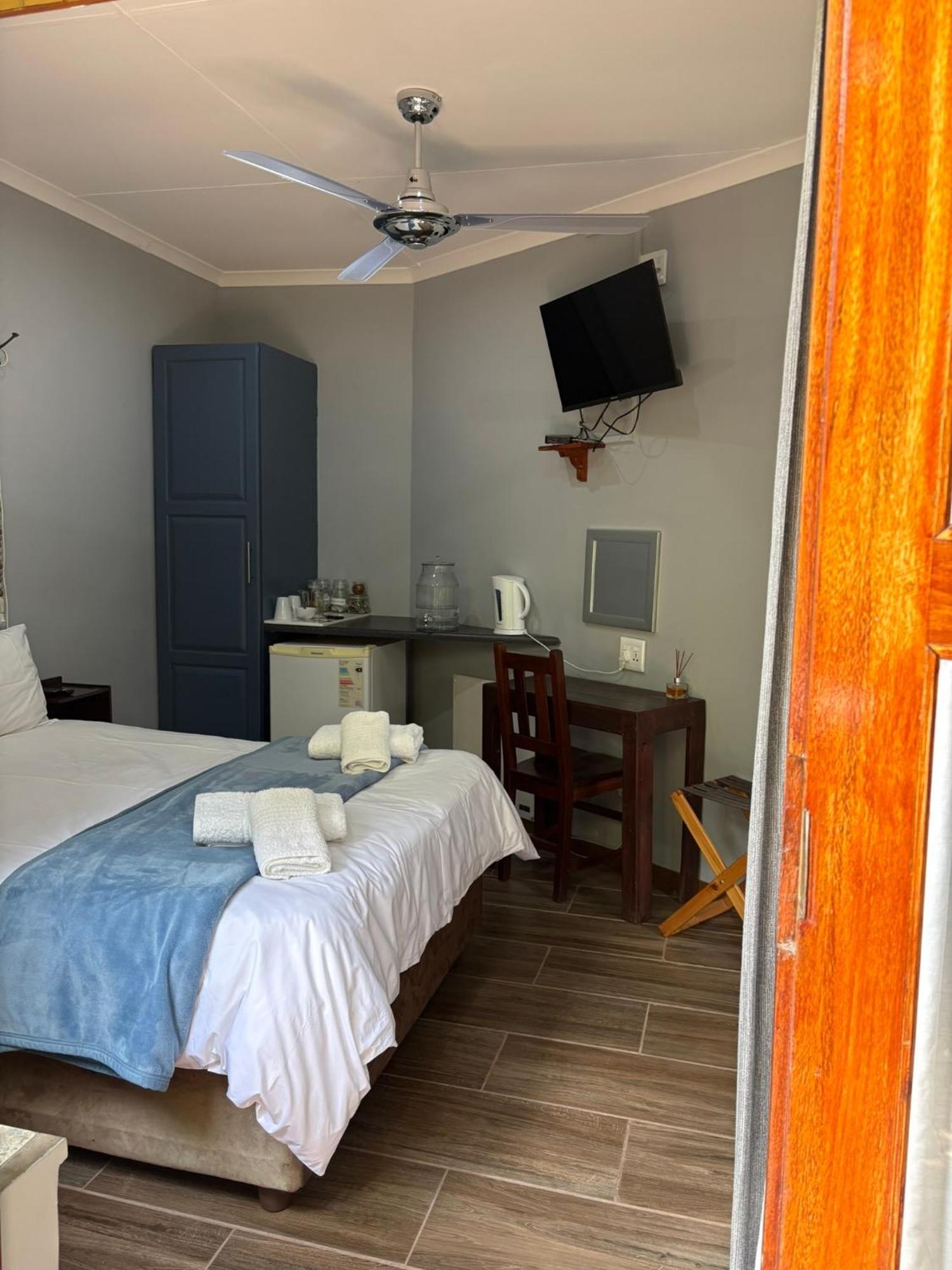 Celtis Lane Guest House Boksburg Esterno foto