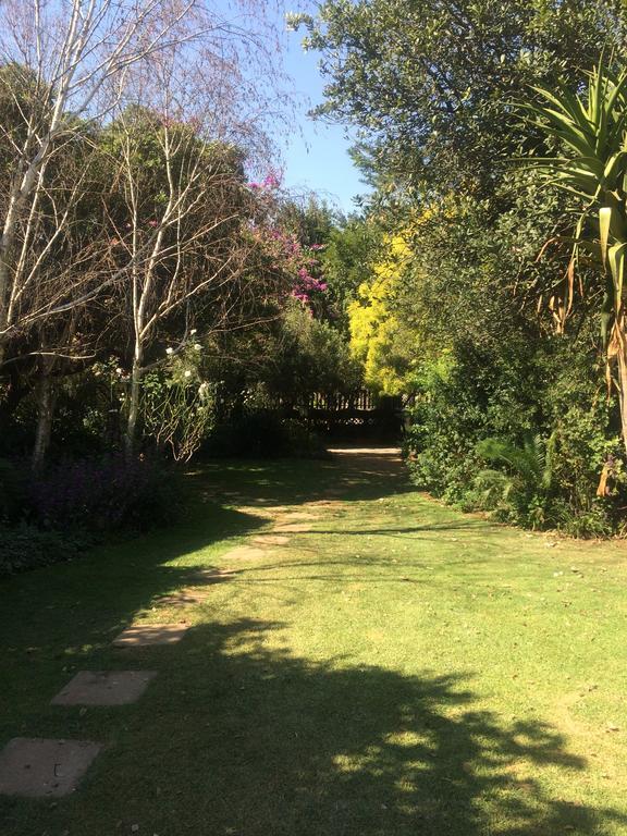 Celtis Lane Guest House Boksburg Esterno foto